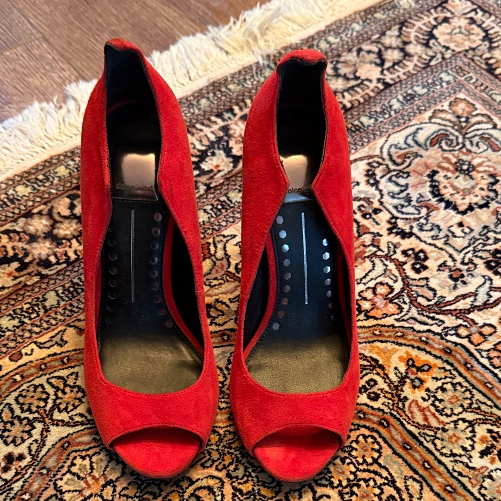 Dolce Vita Suede Red Peep-Toe Heels (US 8)
